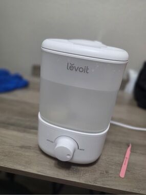 Levoit White Ultrasonic Cool Mist Humidifier
